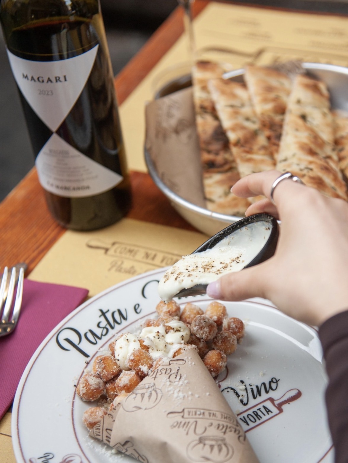 Pasta e Vino